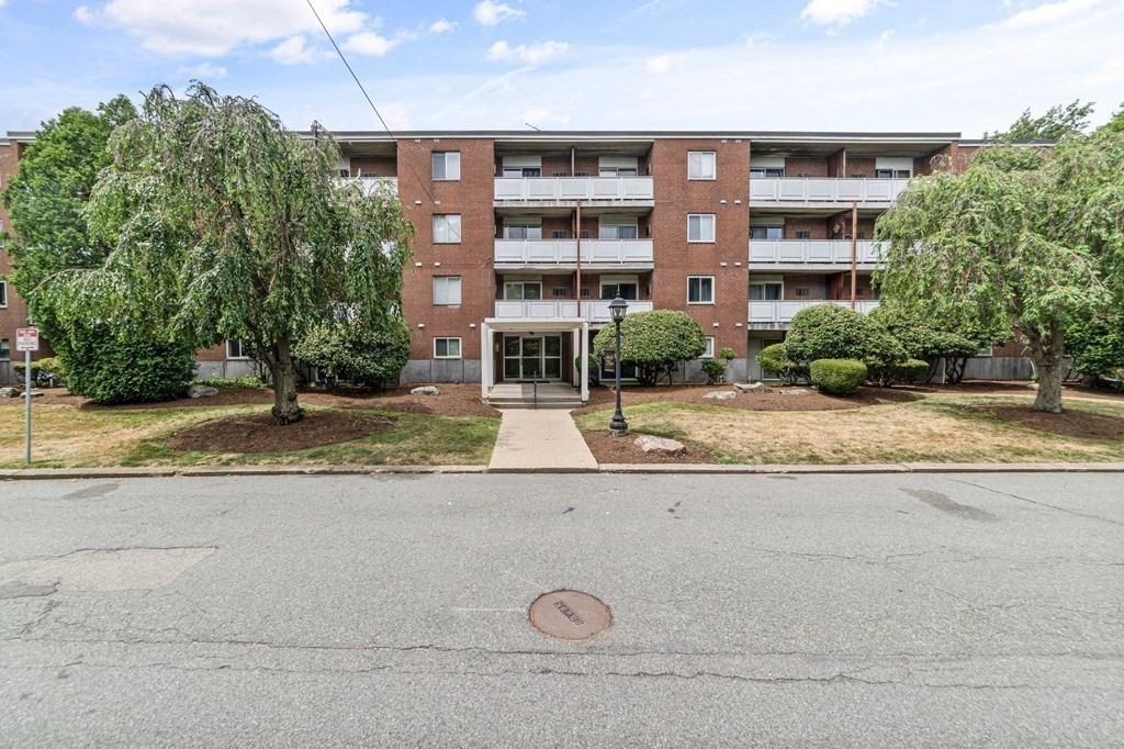 179 Presidents Ln # 3i