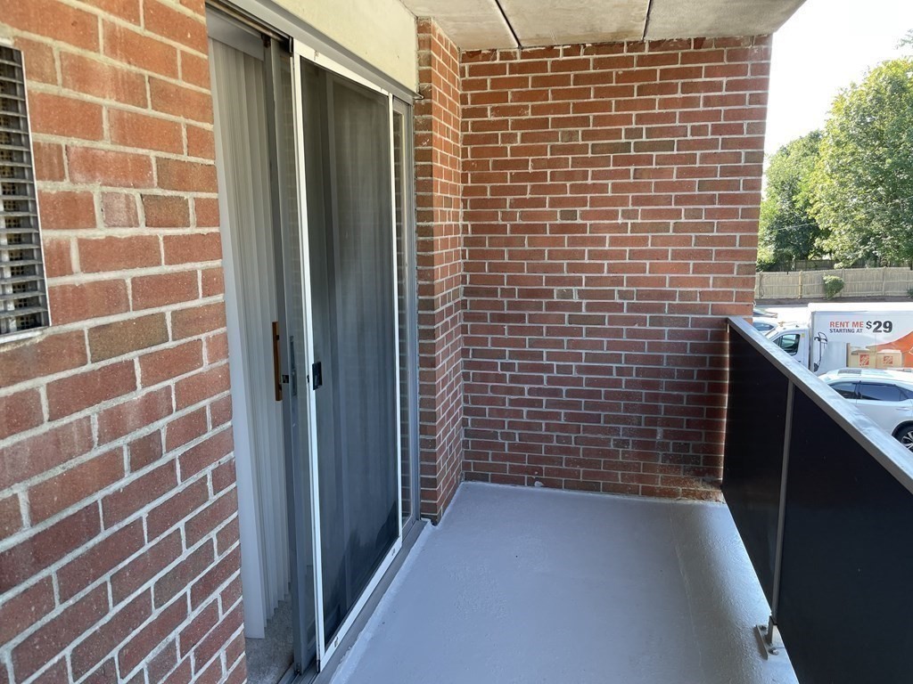 179 Presidents Ln # 3i