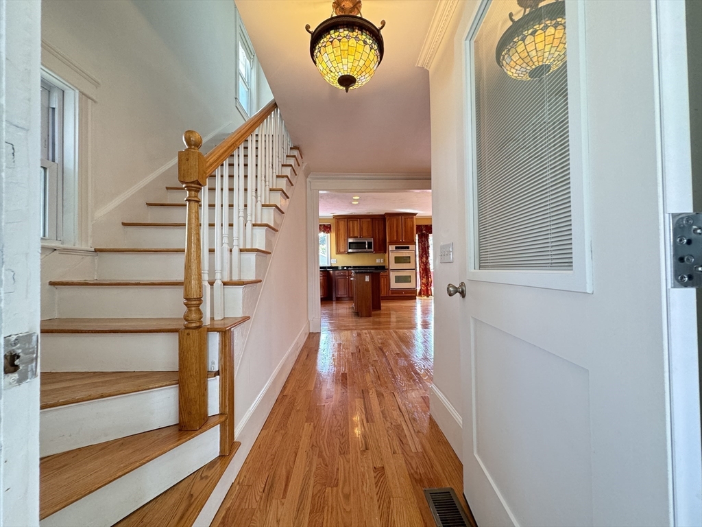 6 Bella Vista Avenue