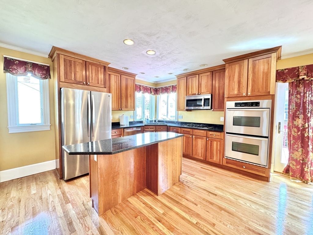 6 Bella Vista Avenue