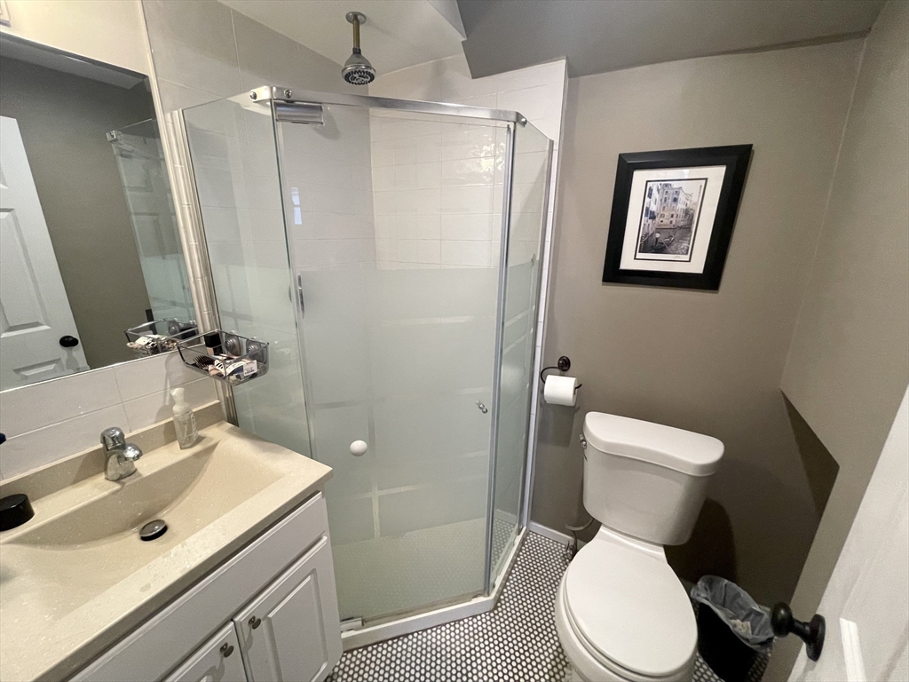 52 Upham Street # 52