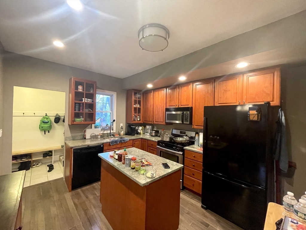 52 Upham Street # 52