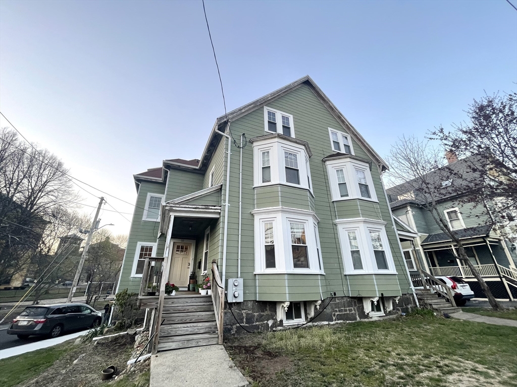 52 Upham Street # 52