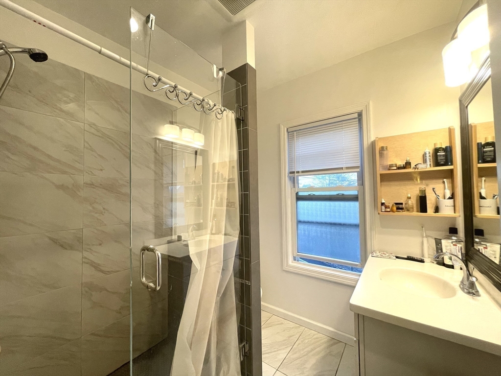 52 Upham Street # 52
