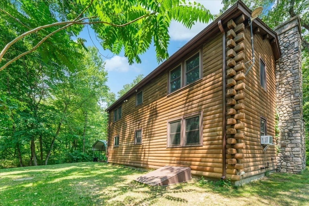 89-A W Bacon St