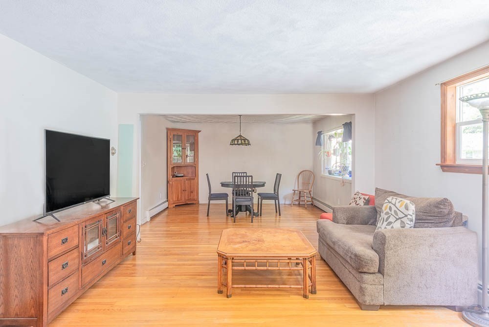 58 Alexander Road