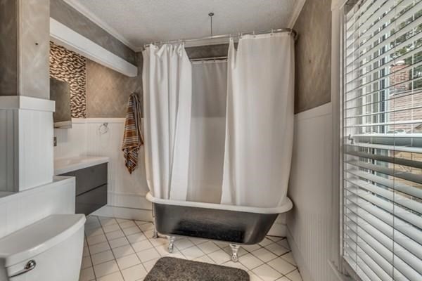 19A Forest St # 2