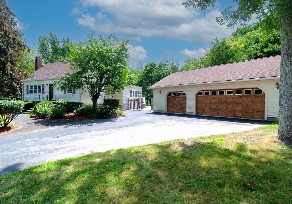 66 Steven Rd