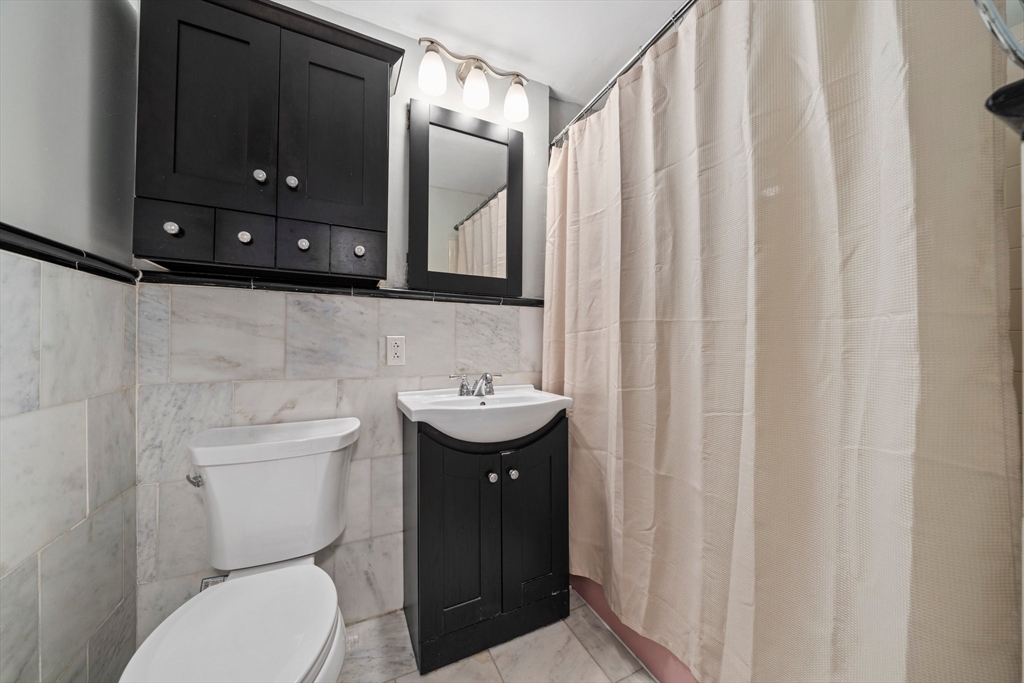 195 Independence Ave # 122