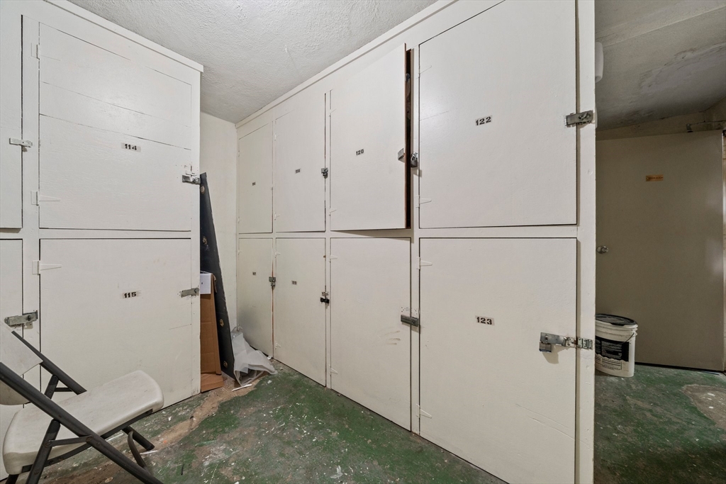 195 Independence Ave # 122