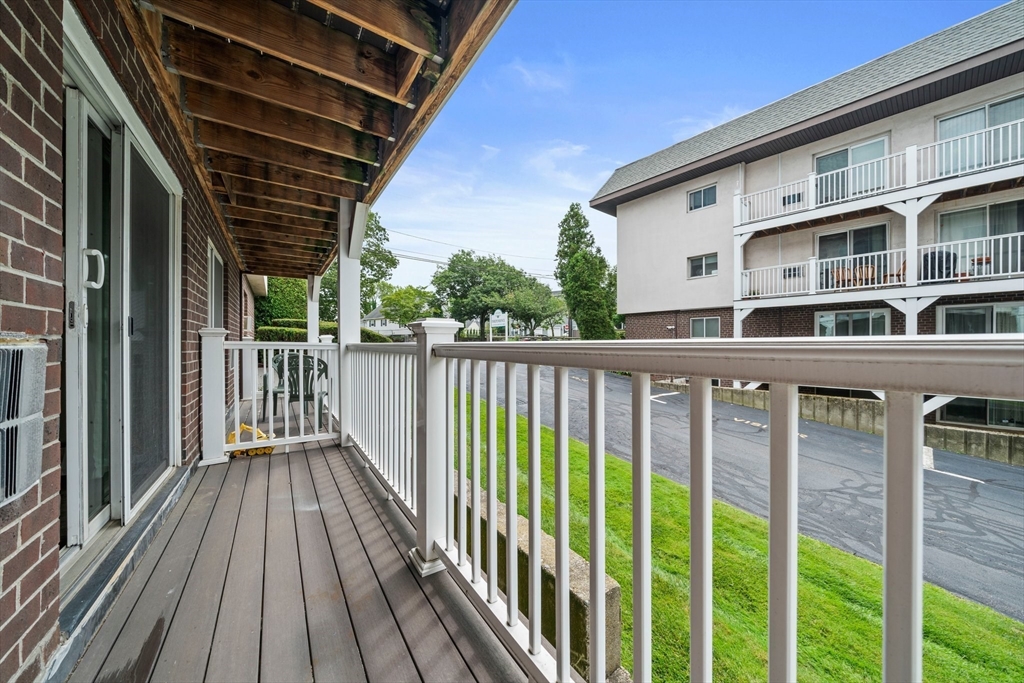 195 Independence Ave # 122