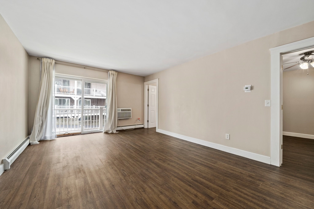 195 Independence Ave # 122