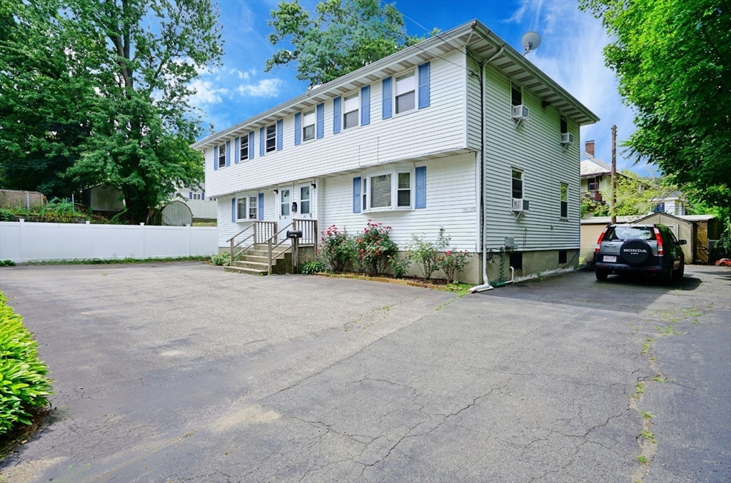 23-25 Parsons St # 23