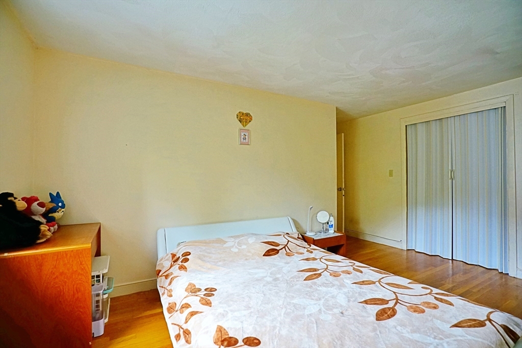 23-25 Parsons St # 23