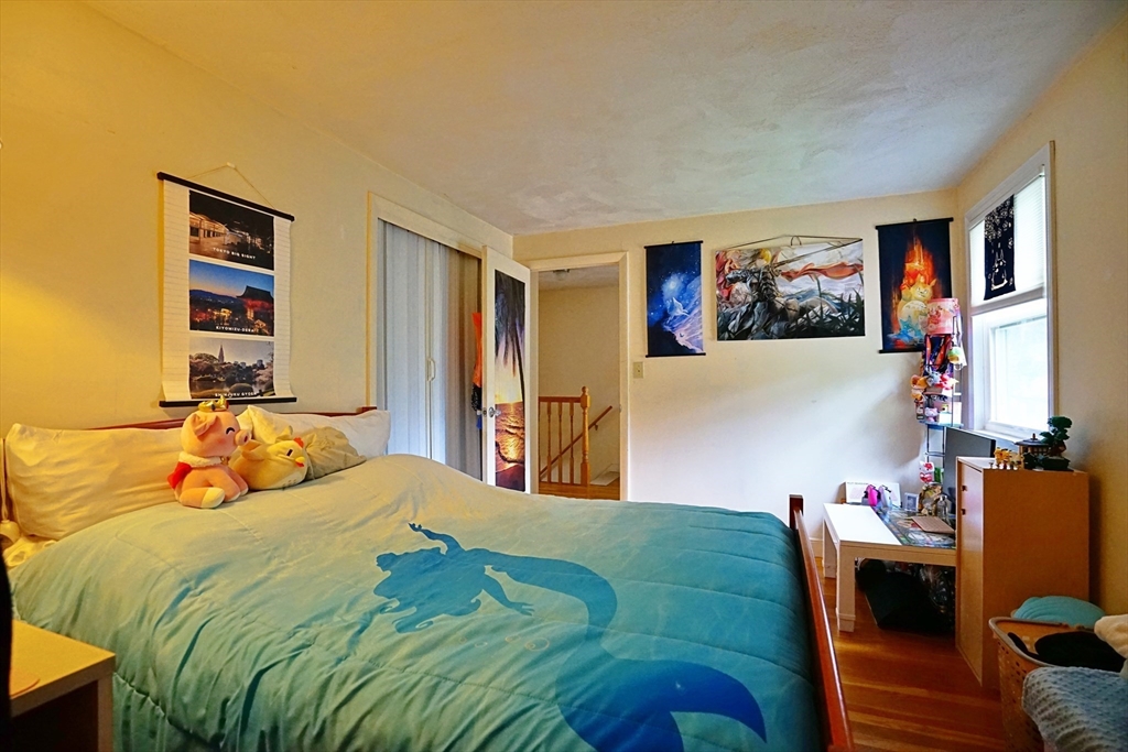 23-25 Parsons St # 23