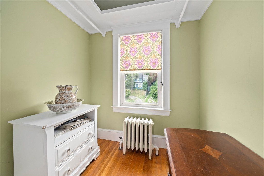 1384 Quincy Shore Dr