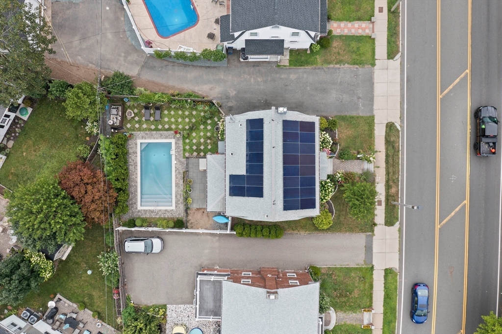 1384 Quincy Shore Dr