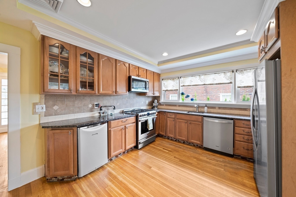 1384 Quincy Shore Dr