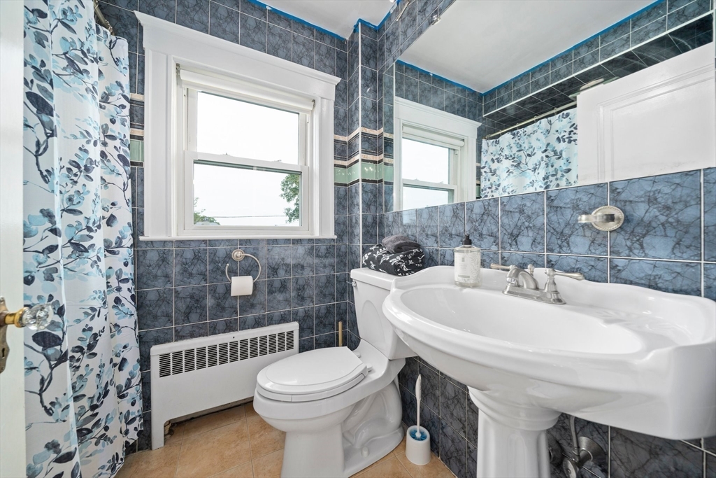 1384 Quincy Shore Dr