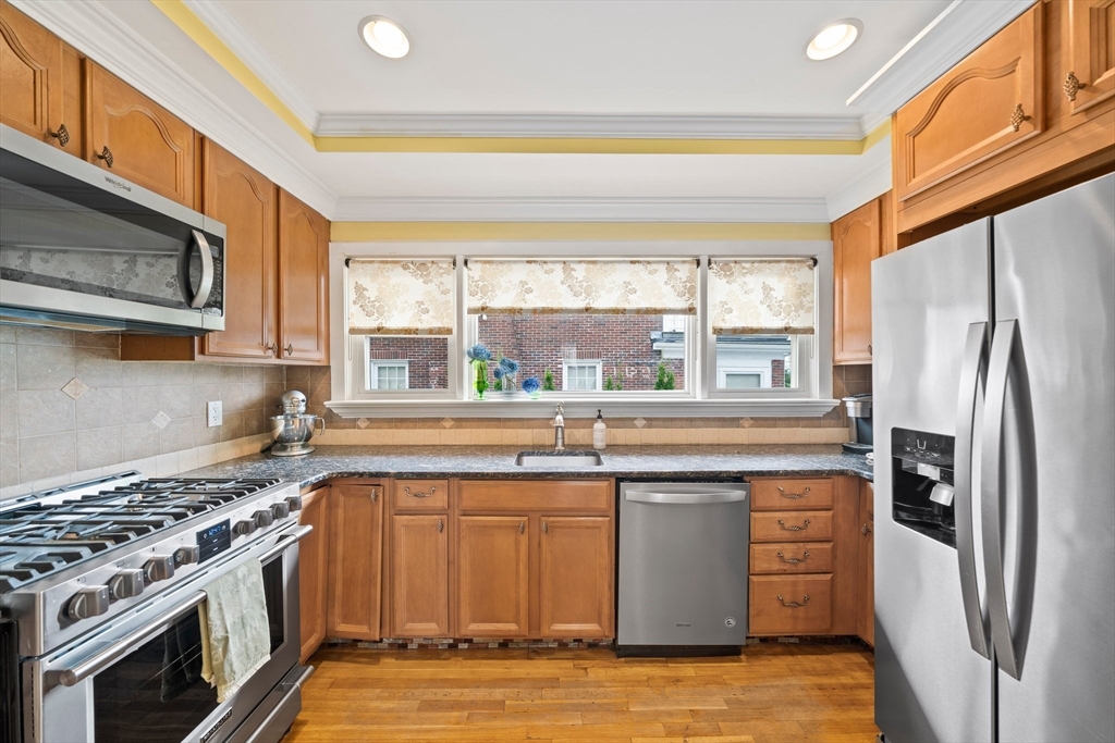 1384 Quincy Shore Dr