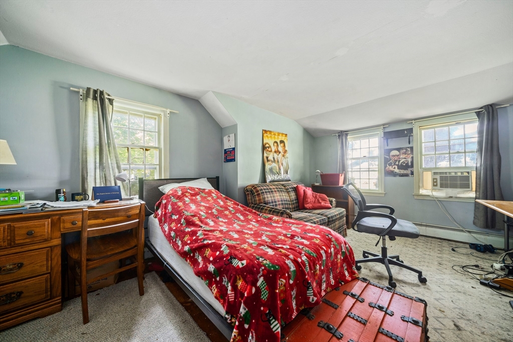 150 Boles Rd