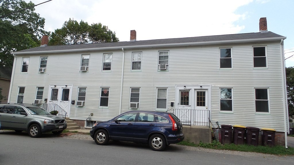 21 Common St # 1
