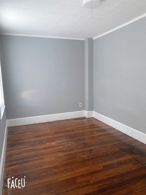 21 Common St # 1