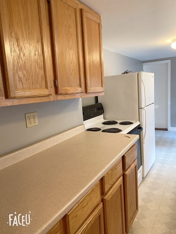 21 Common St # 1