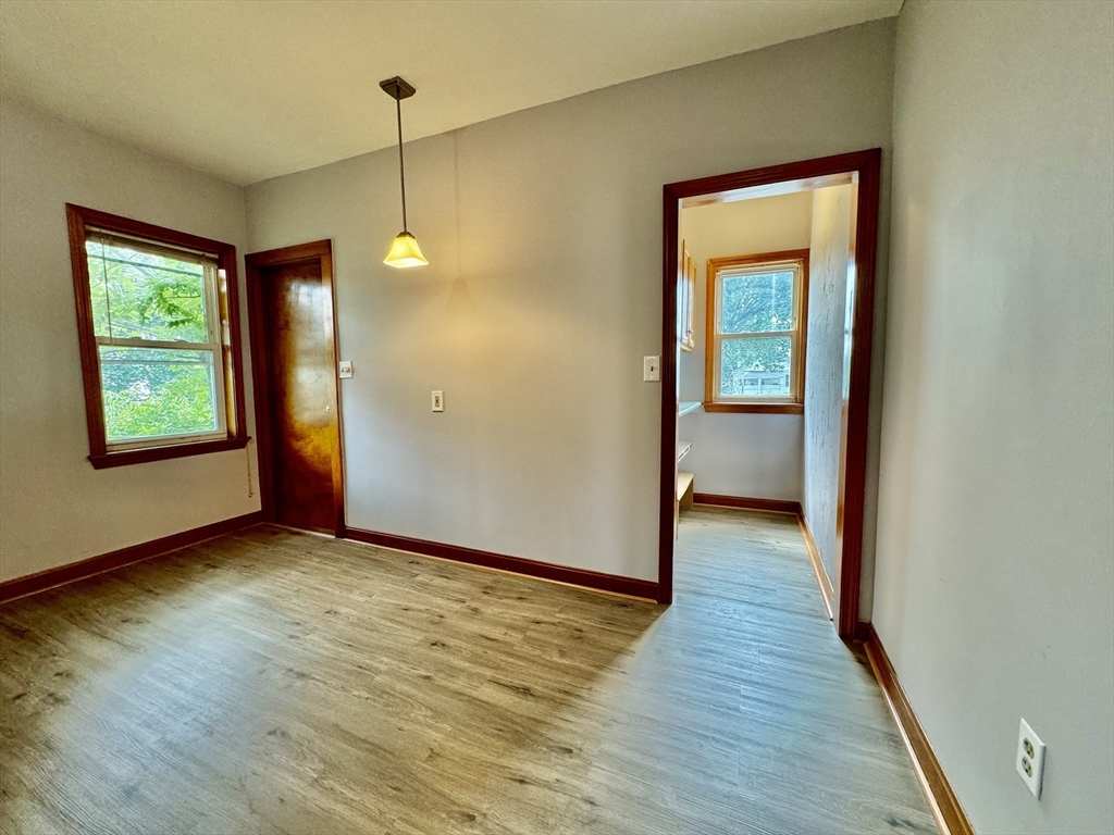 7 Rawson Rd # 3