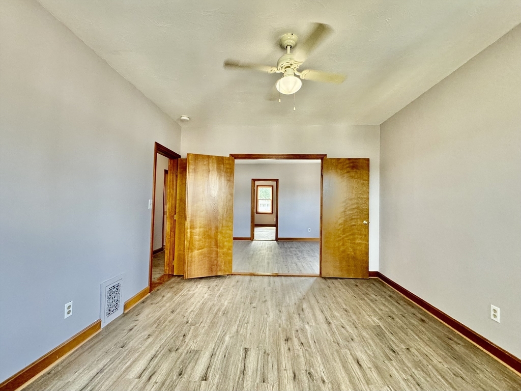 7 Rawson Rd # 3