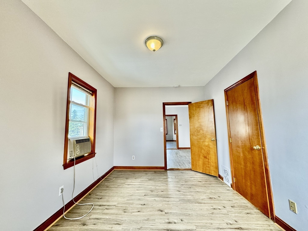 7 Rawson Rd # 3