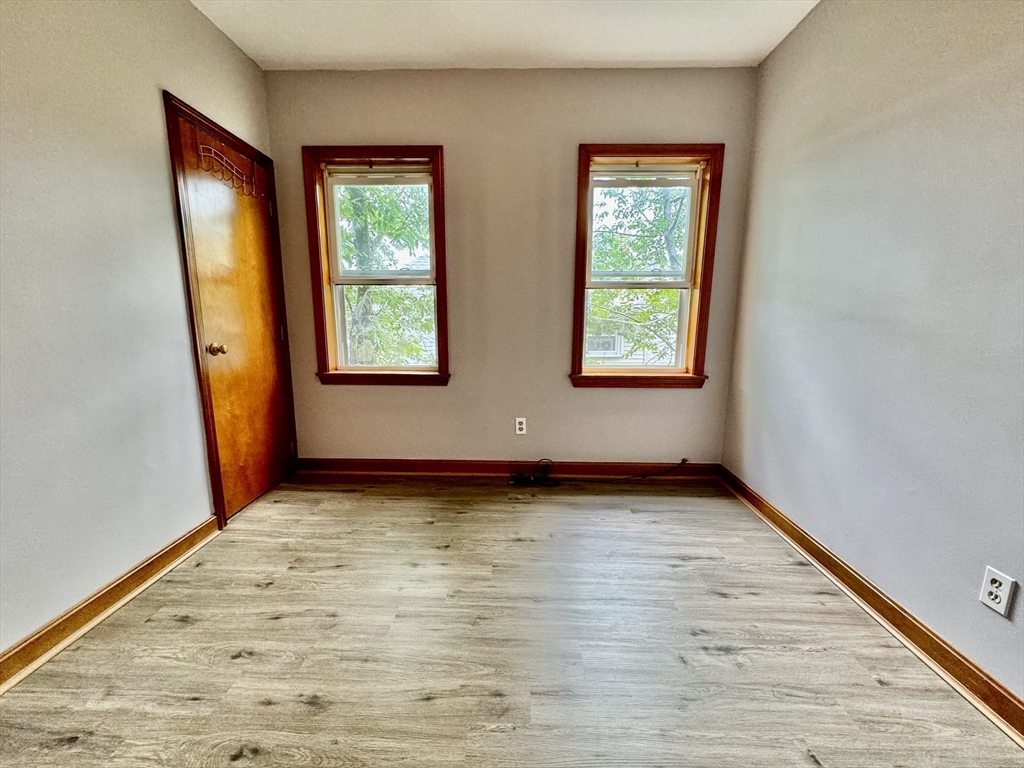 7 Rawson Rd # 3
