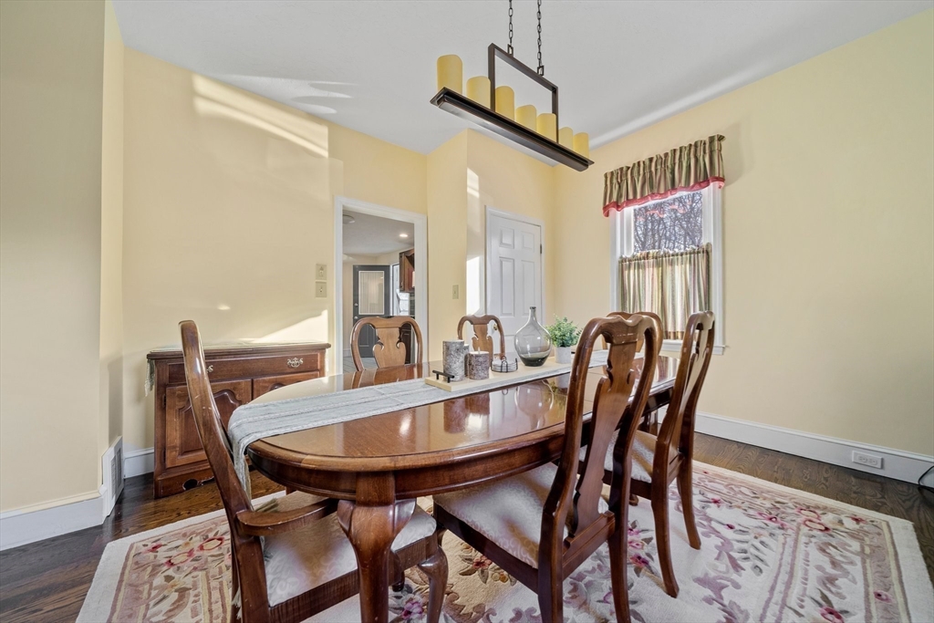 184 West St # 1
