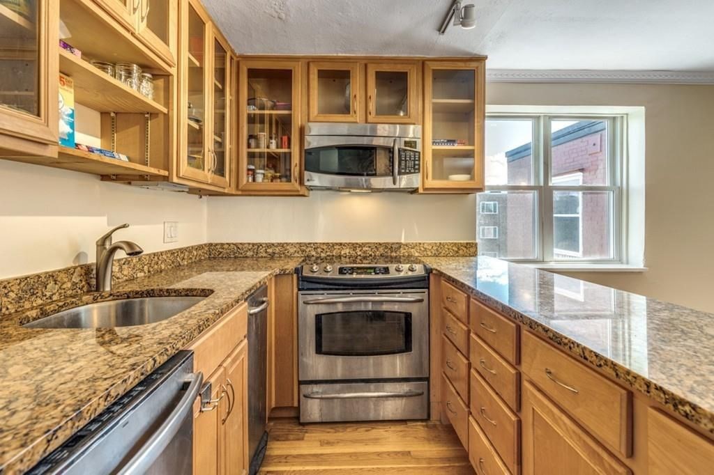 47 Colborne Rd # 6