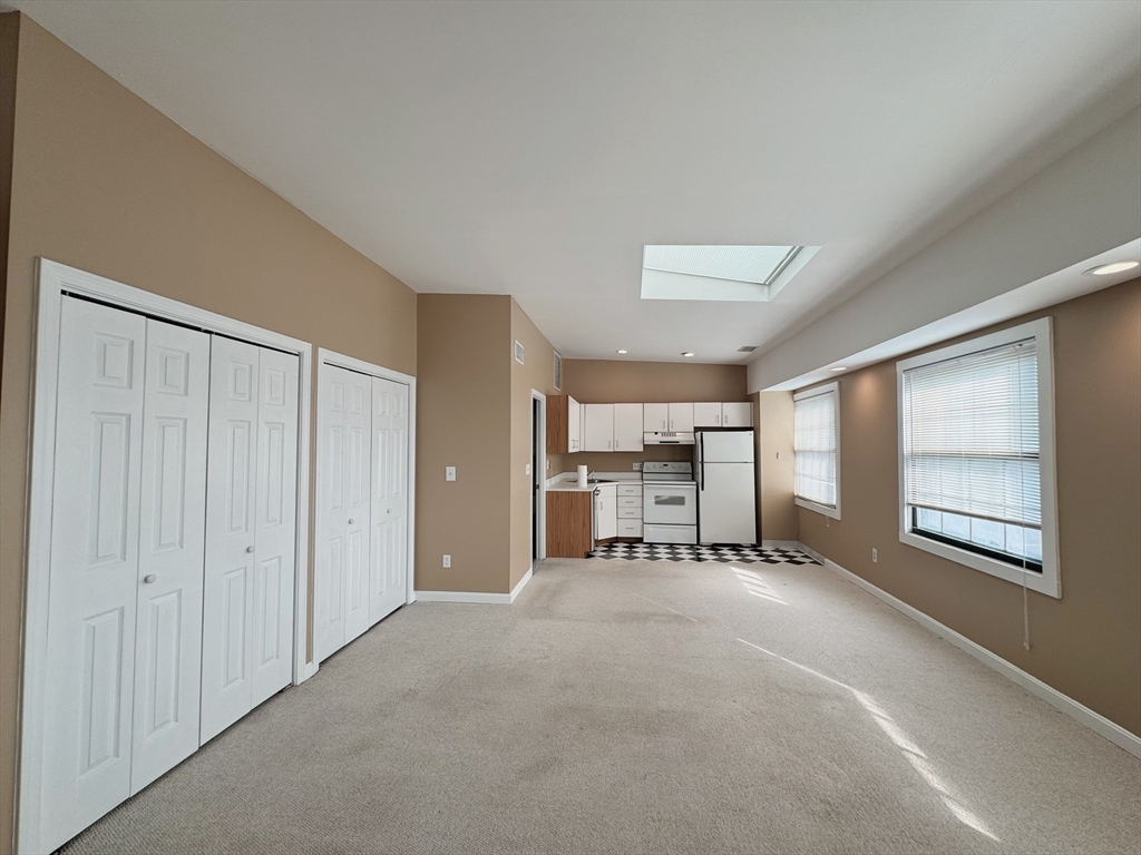 21 Linden St. # 409