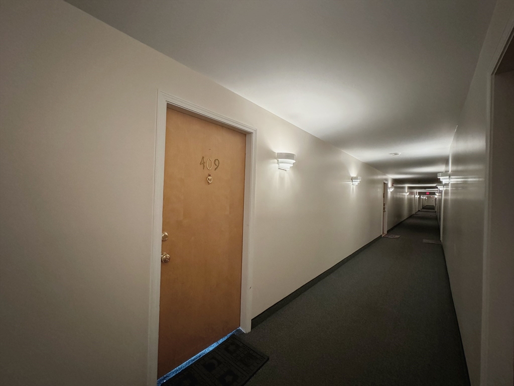 21 Linden St. # 409
