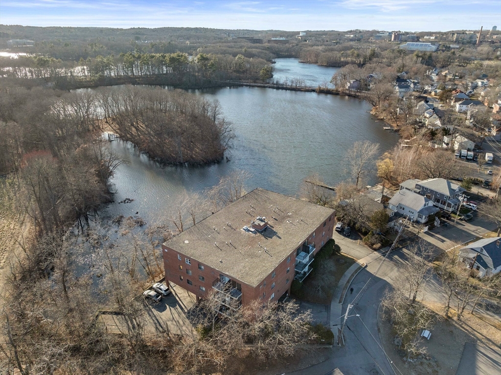 209 Riverview Ave # 7
