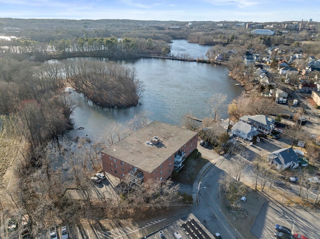 209 Riverview Ave # 7
