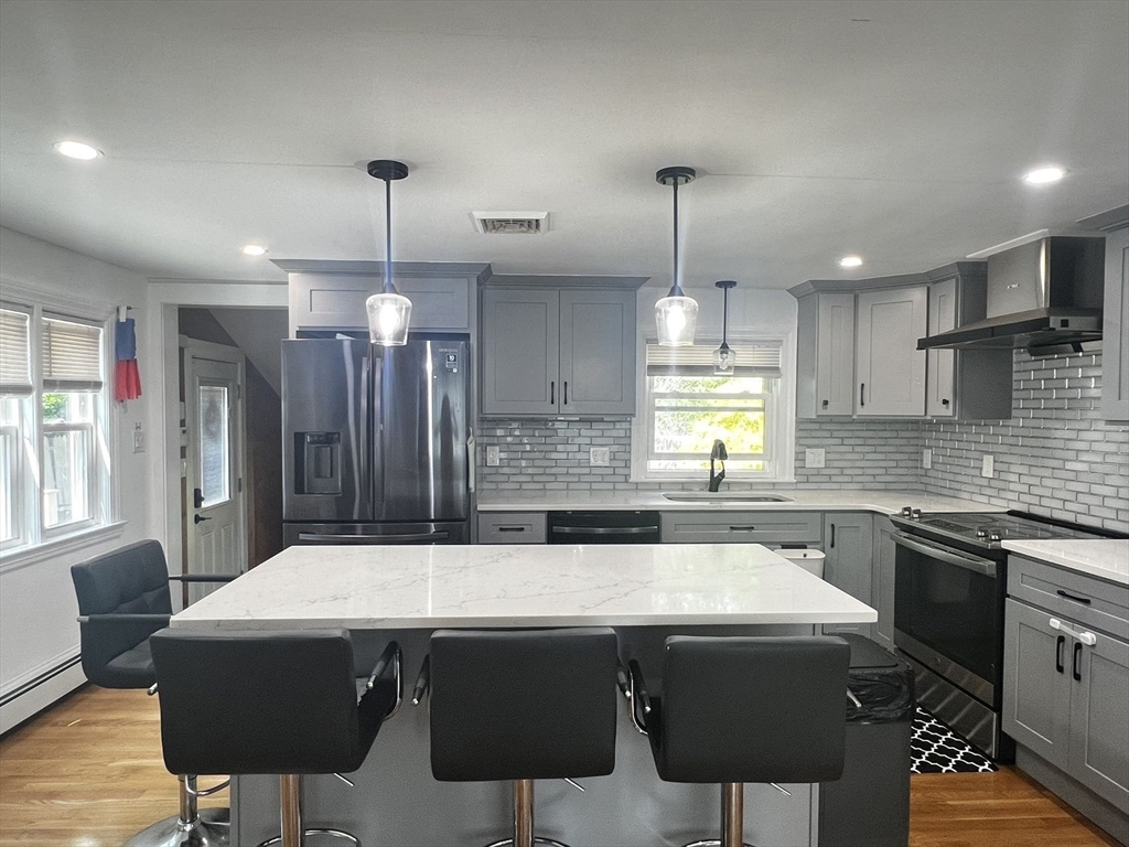 113 Dorsey St Unit: SF