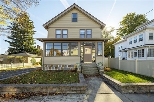 11 Gould St