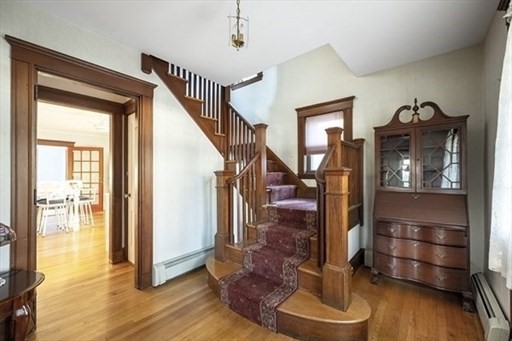 11 Gould St