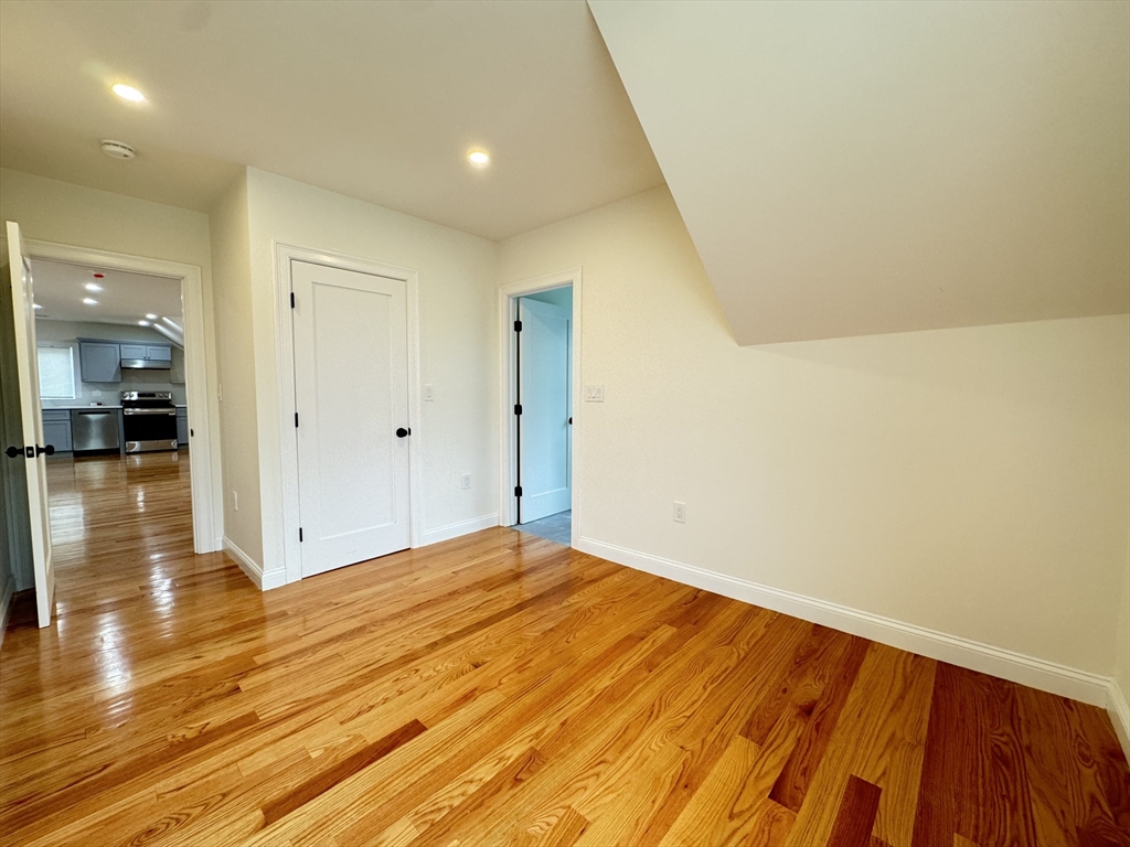 300 Washington St # 300
