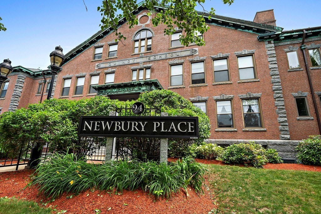 94 Newbury Ave # 200