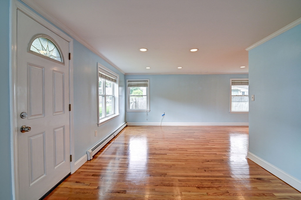 30 Thayer Ave # 30