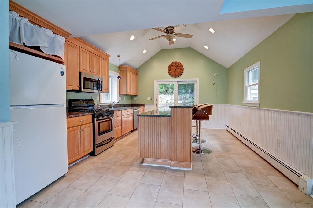 30 Thayer Ave # 30