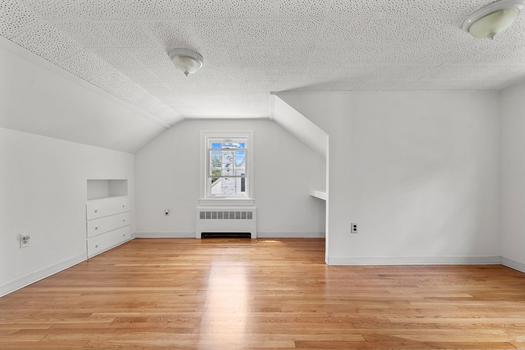 99 Brooks Ave