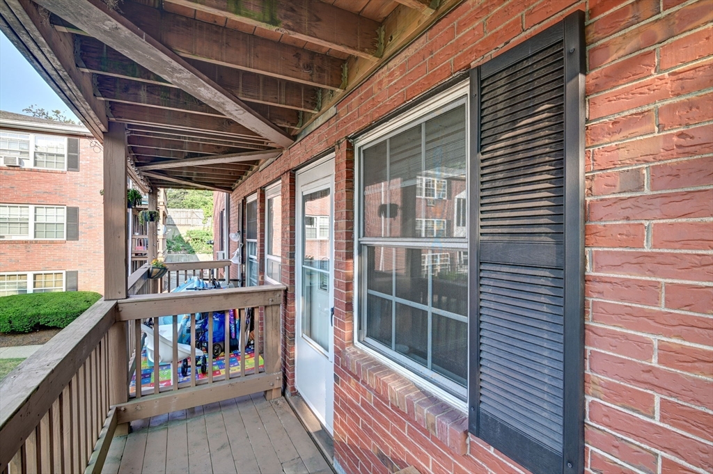3 Tara Dr # 5