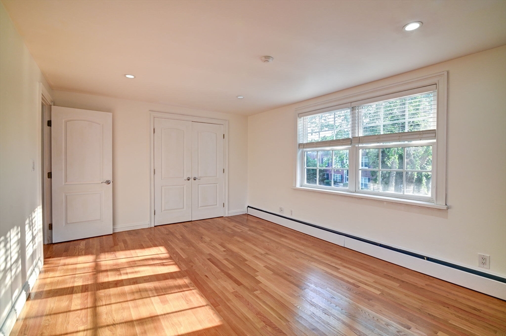 3 Tara Dr # 5