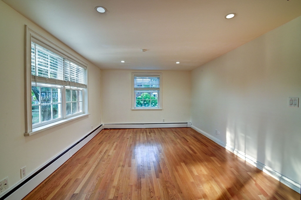 3 Tara Dr # 5