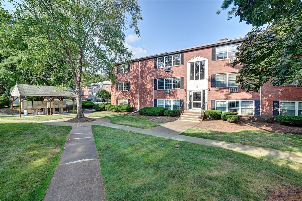 3 Tara Dr # 5